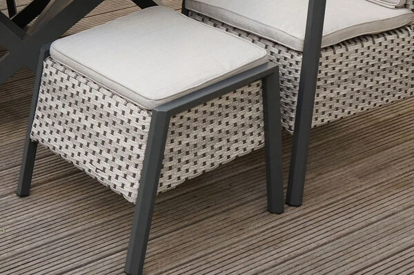 Ploß Louvra 2 Design-Fußhocker, Natur-anthrazit, Polyrattan, 59x55x46cm, Inkl. Polster